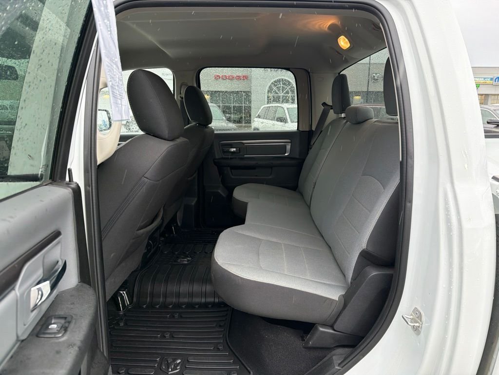 Used 2023 White Ram SLT image 11