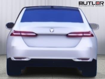 Used 2026 Alpine White BMW 530i image 28