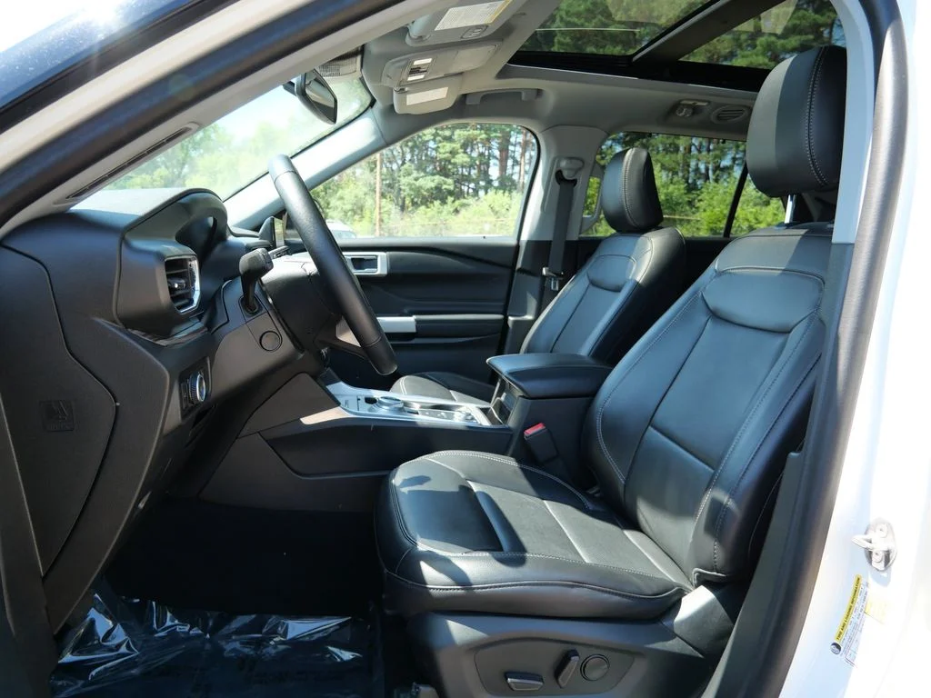 Certified Used 2023 White Ford Limited image 19