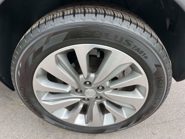 Used 2018 Gray Buick Preferred image 11