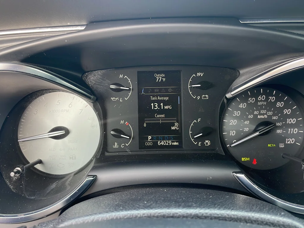 Used 2022 Black Toyota SR5 image 13