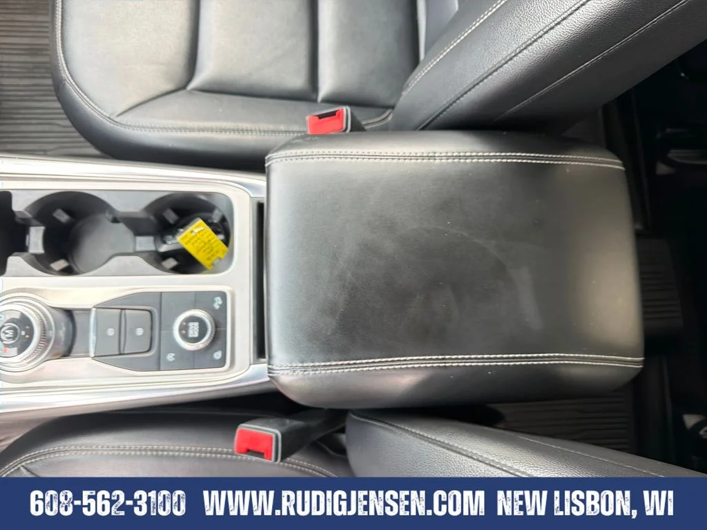 Used 2021 Gray Ford XLT image 25