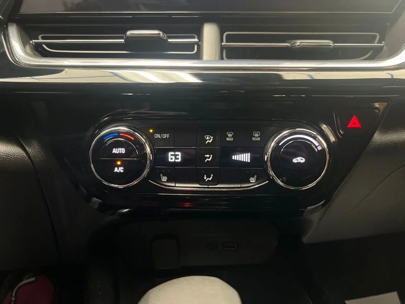 Used 2025 Gray Chevrolet 2RS image 25