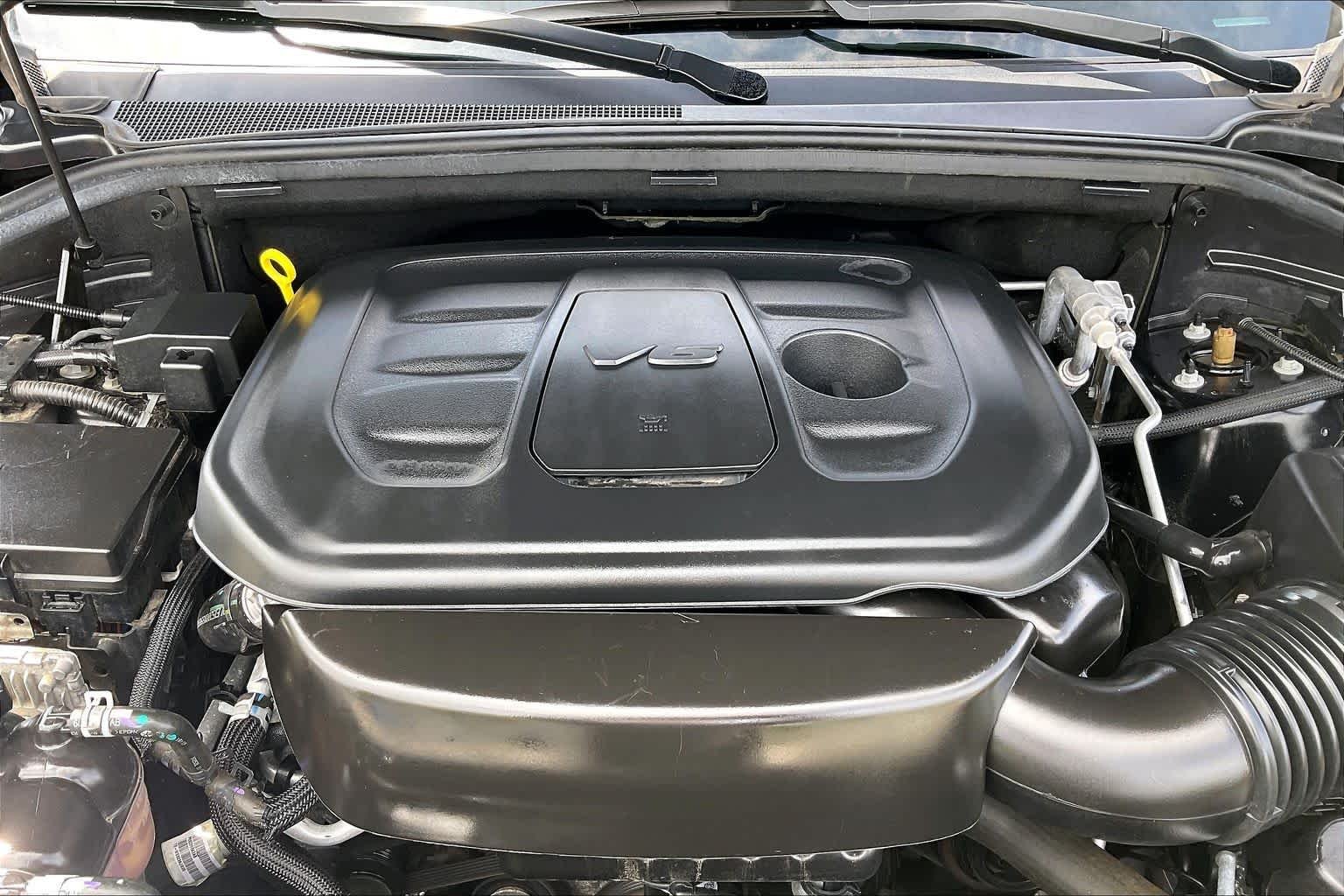 Used 2020 Diamond Black Crystal Pearlcoat Jeep High Altitude image 29