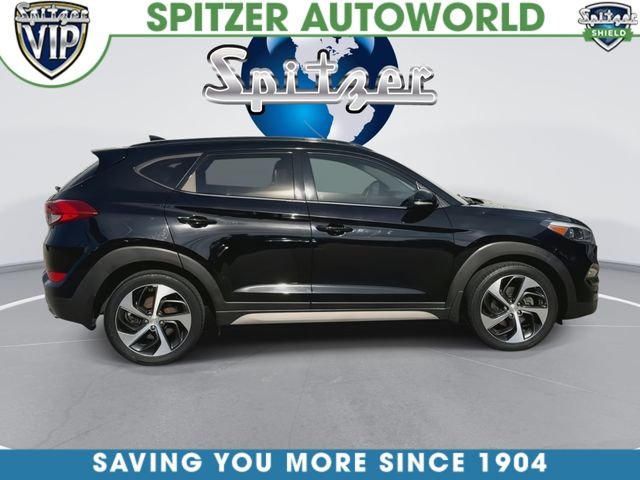 Used 2018 Black Hyundai Value image 10
