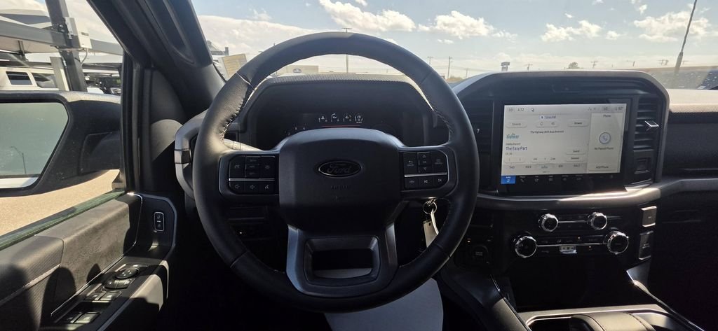 New 2026 Oxford White Ford XLT image 17