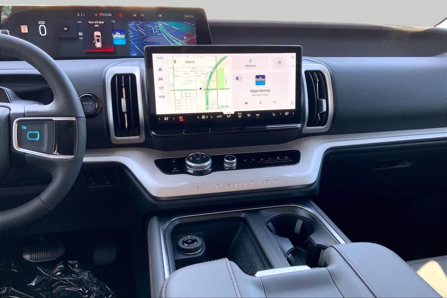 2025 Ford Expedition Active - Photo 6