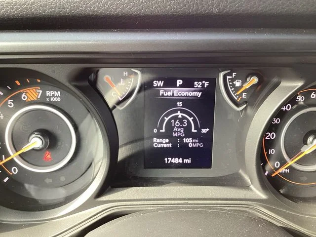 Certified Used 2025 Crystal Metallic Jeep Sport S image 18