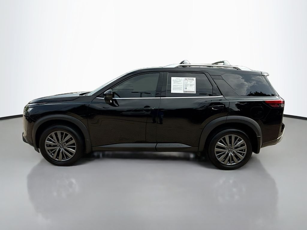 Used 2025 Super Black Nissan SL image 4