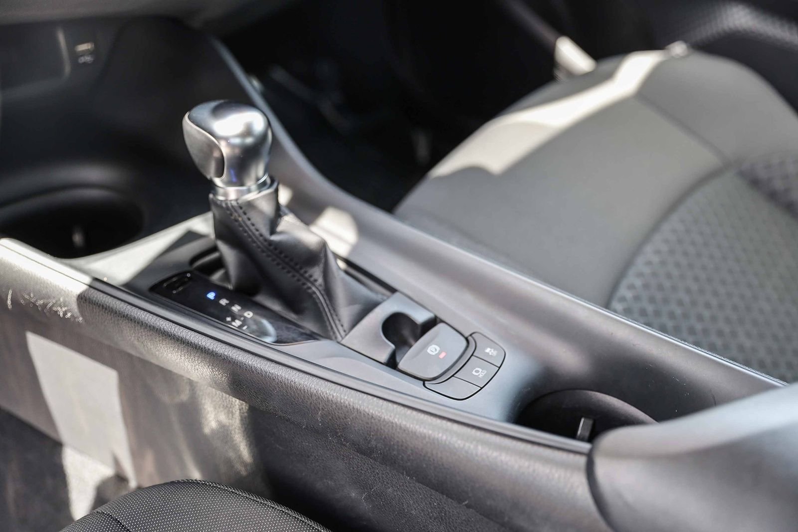Certified Used 2021 BLACK SAND PEARL Toyota LE image 19