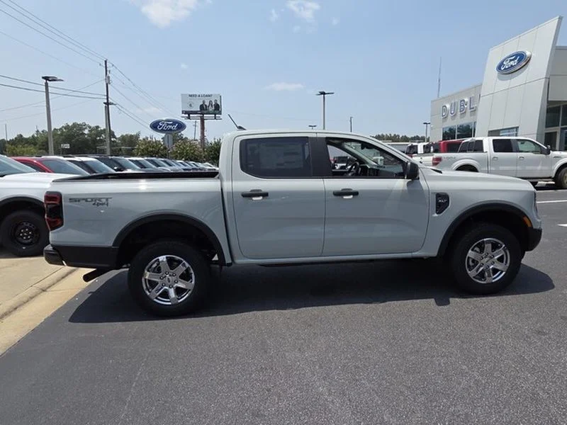 New 2026 Avalanche Ford XLT image 15