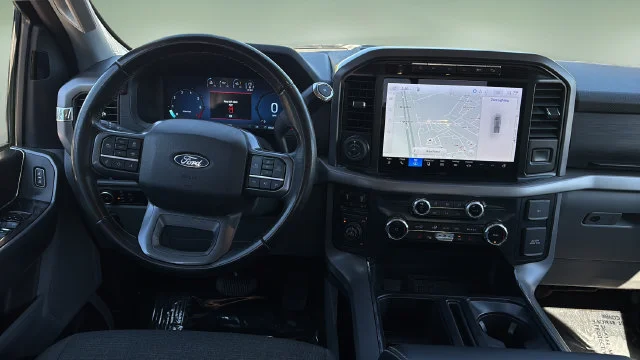 Used 2024 Gray Ford XLT image 11
