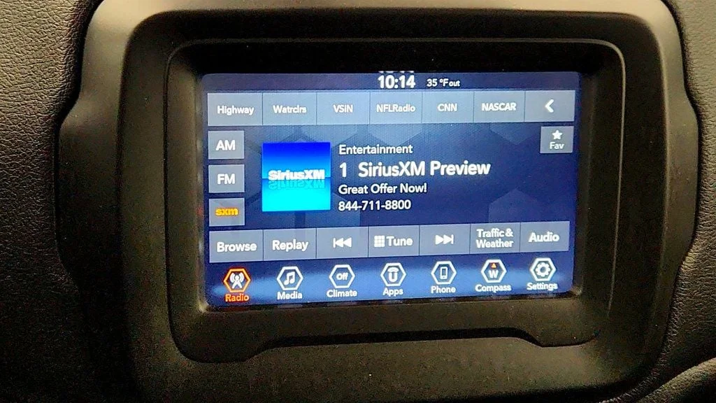 Used 2020 Jetset Blue Clearcoat Jeep Latitude 4x4 with Remote Start image 16