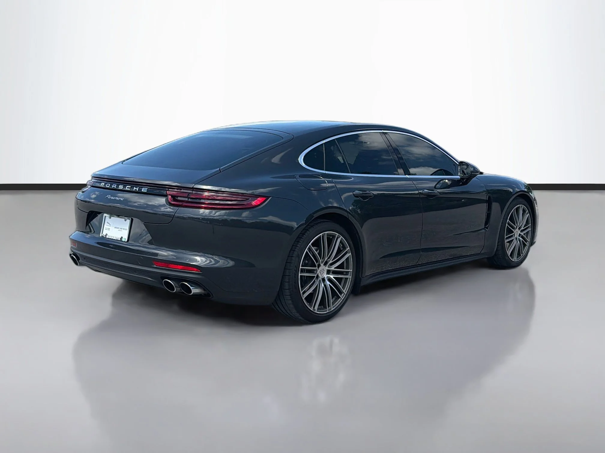 Used 2020 Volcano Grey Metallic Porsche 4 image 5
