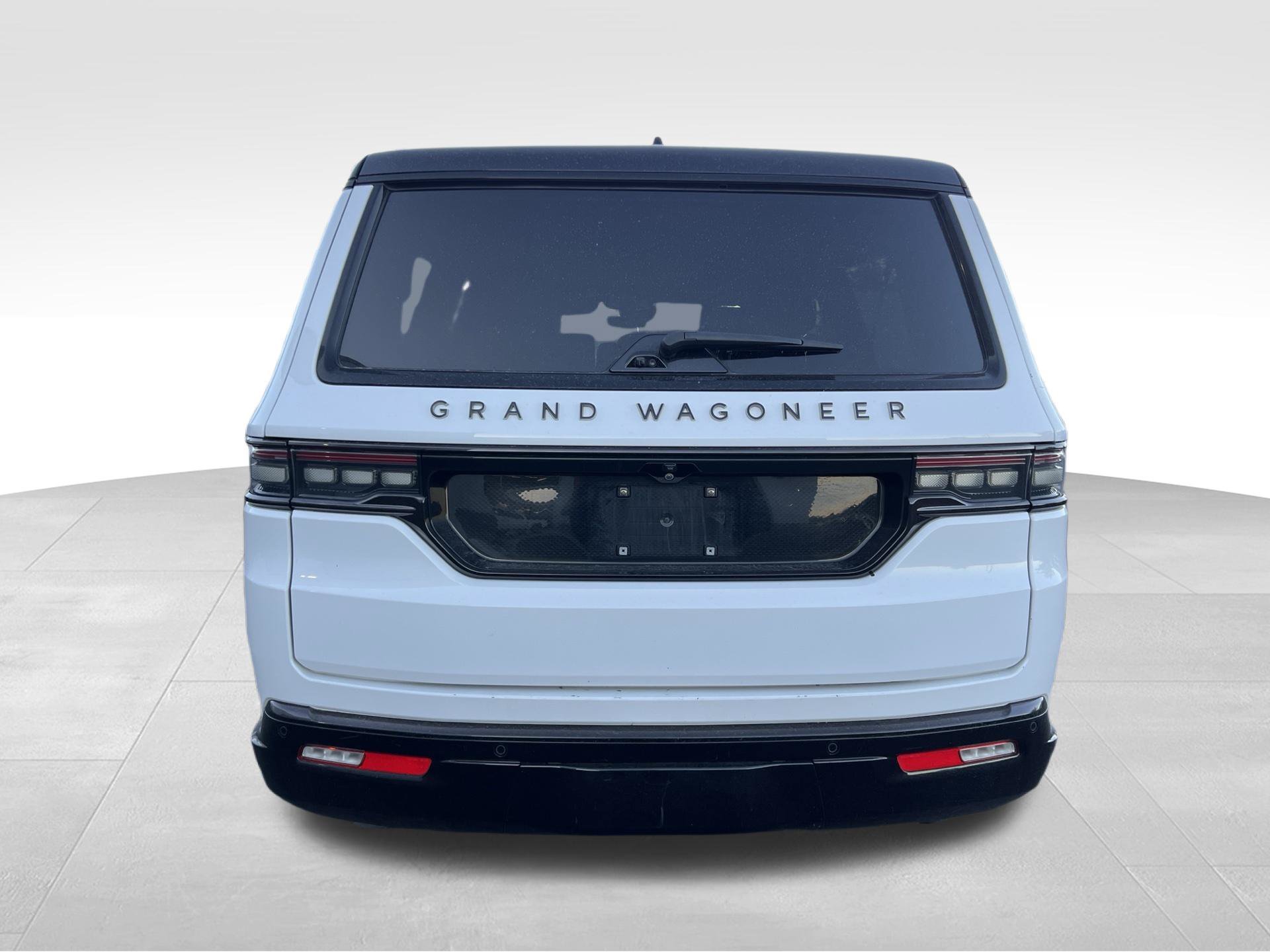 Used 2024 White Jeep Series II image 6