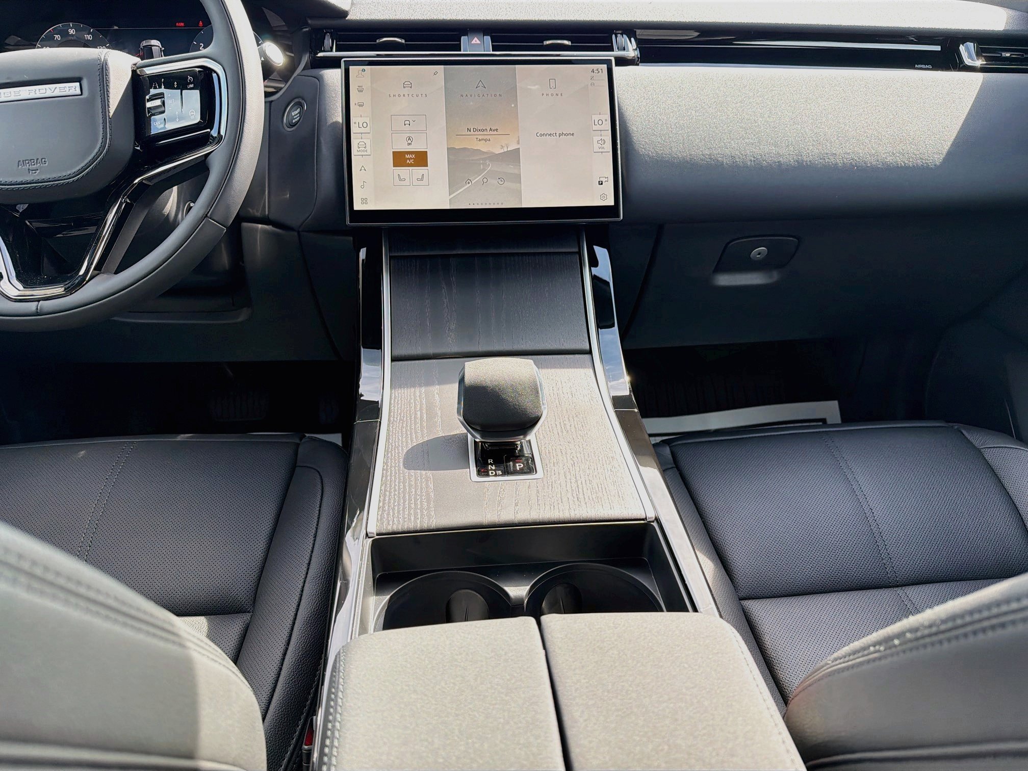 New 2026 Santorini Black Land Rover S image 19