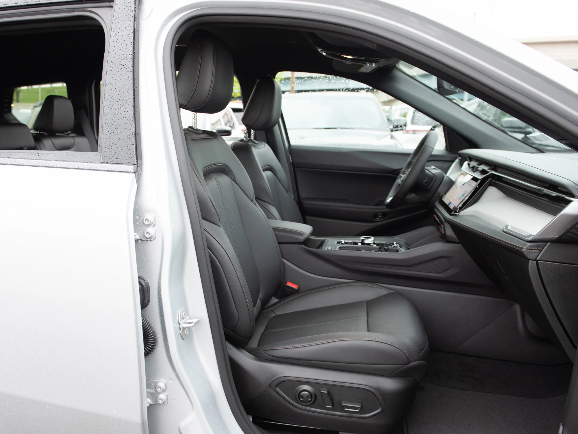 New 2026 Silver Jeep Limited* image 22