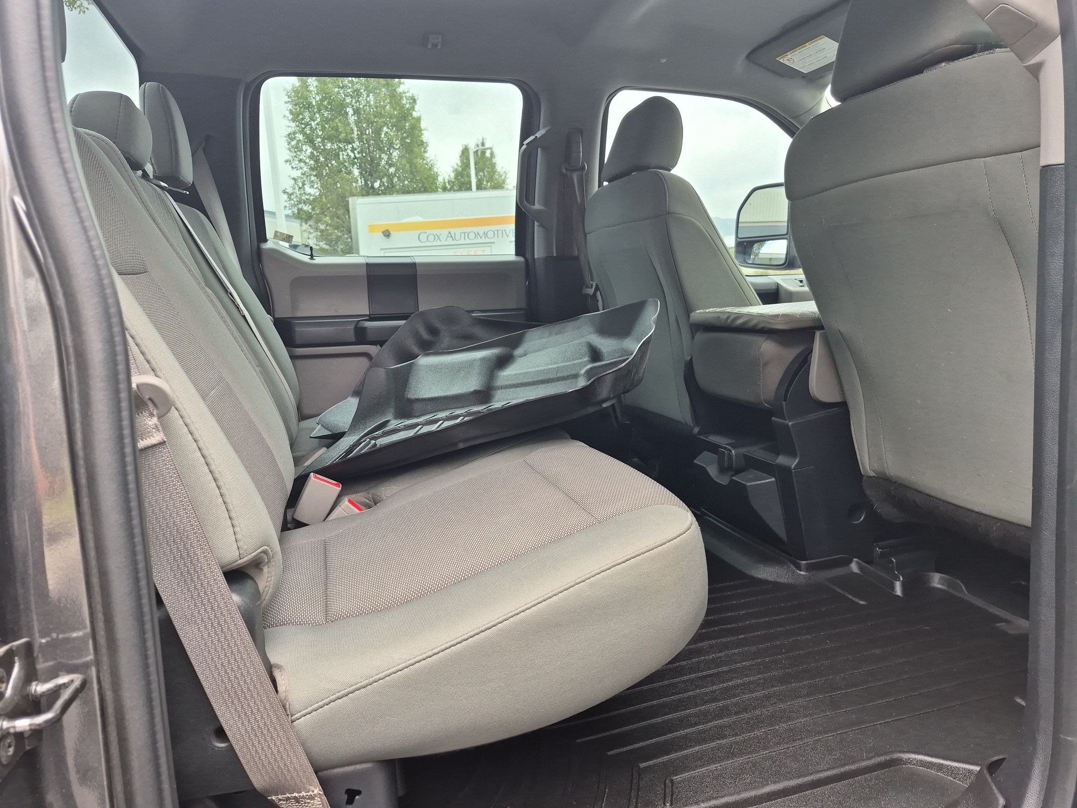 Used 2018 Gray Ford XL image 24