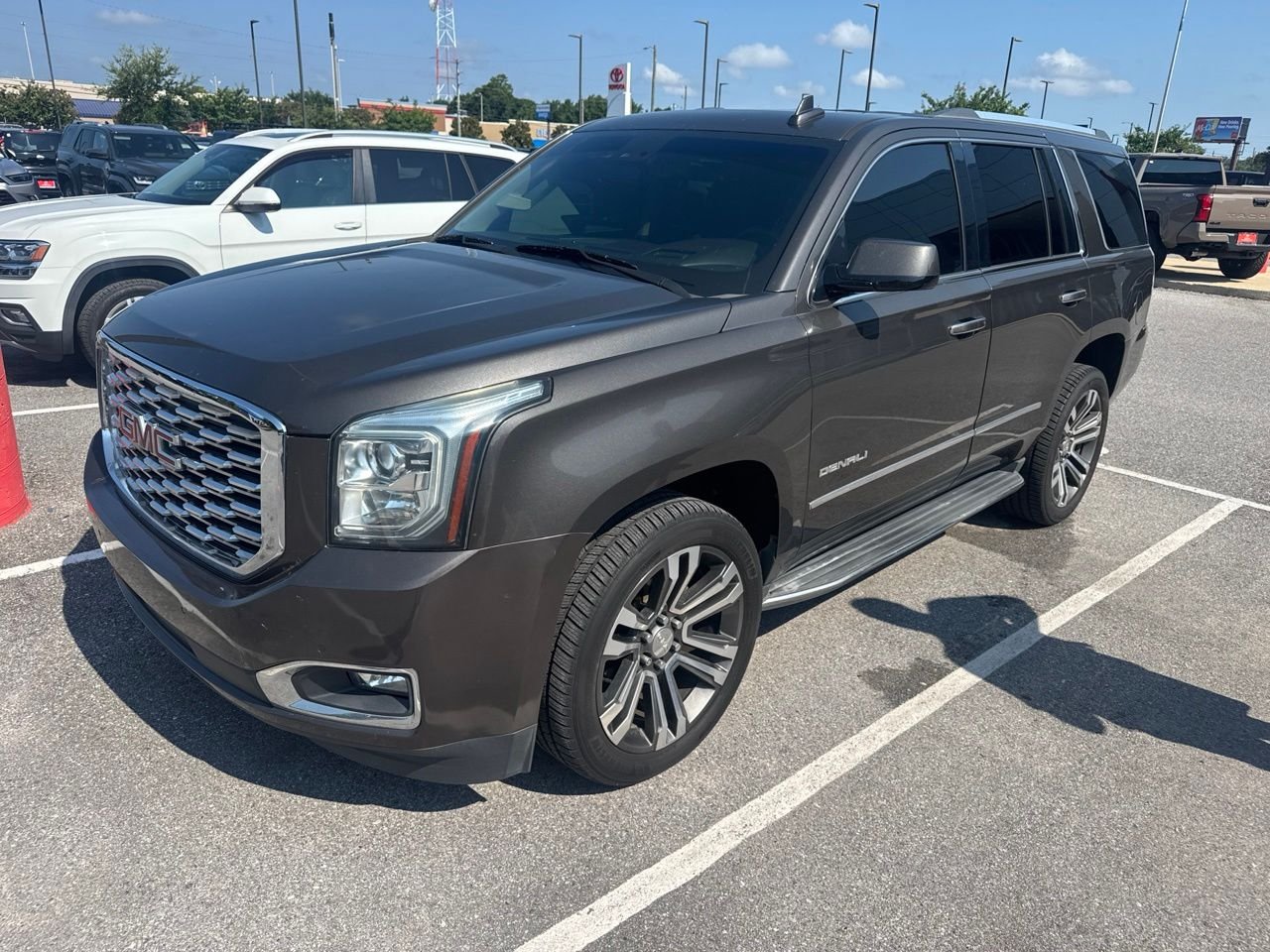 2020 GMC Yukon 2WD Denali's photo