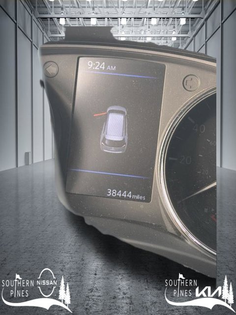 Used 2020 Green Nissan SV image 1