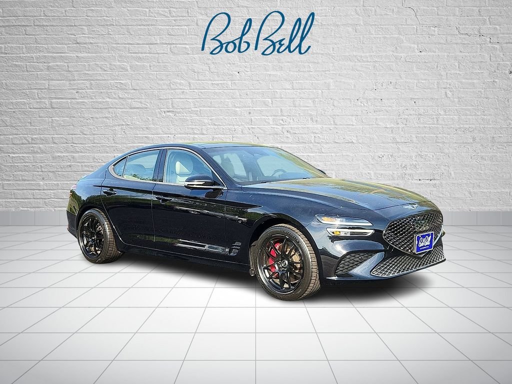 Used 2023 Black Genesis 3.3T image 1