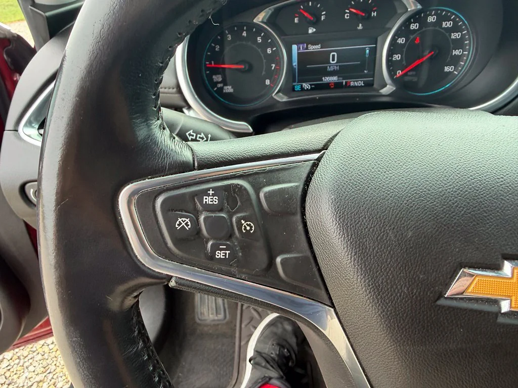 Used 2018 Red Chevrolet LT image 16