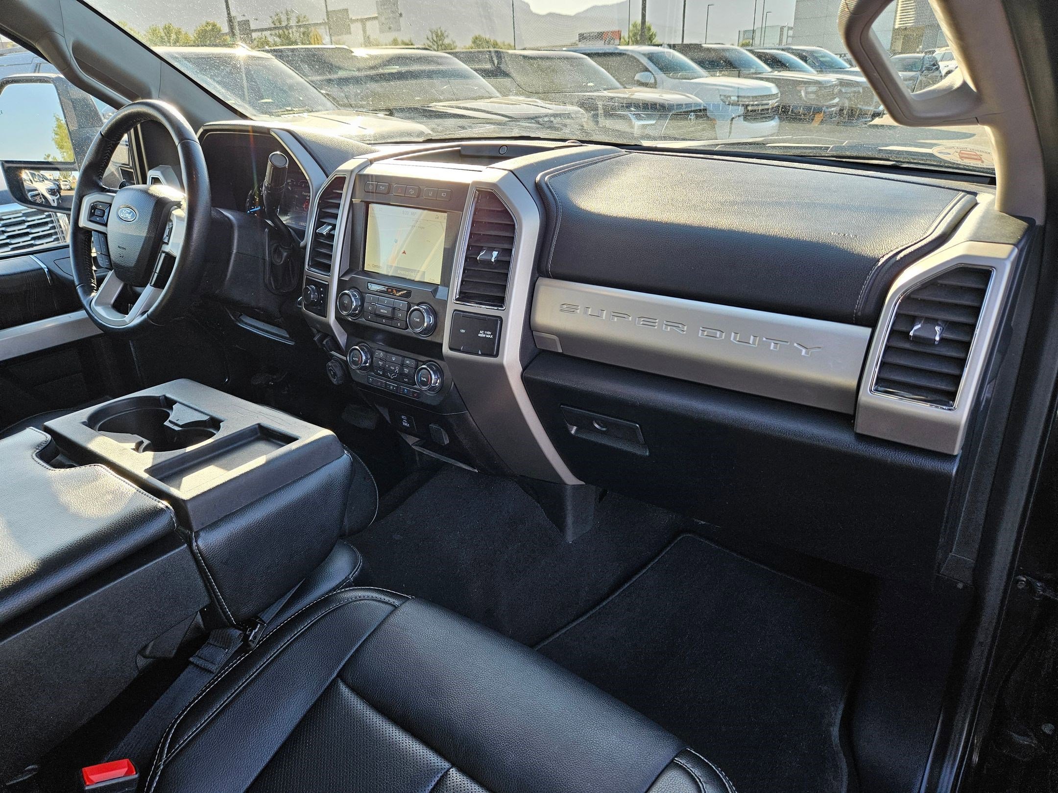 Used 2021 Black Metallic Ford LARIAT image 33