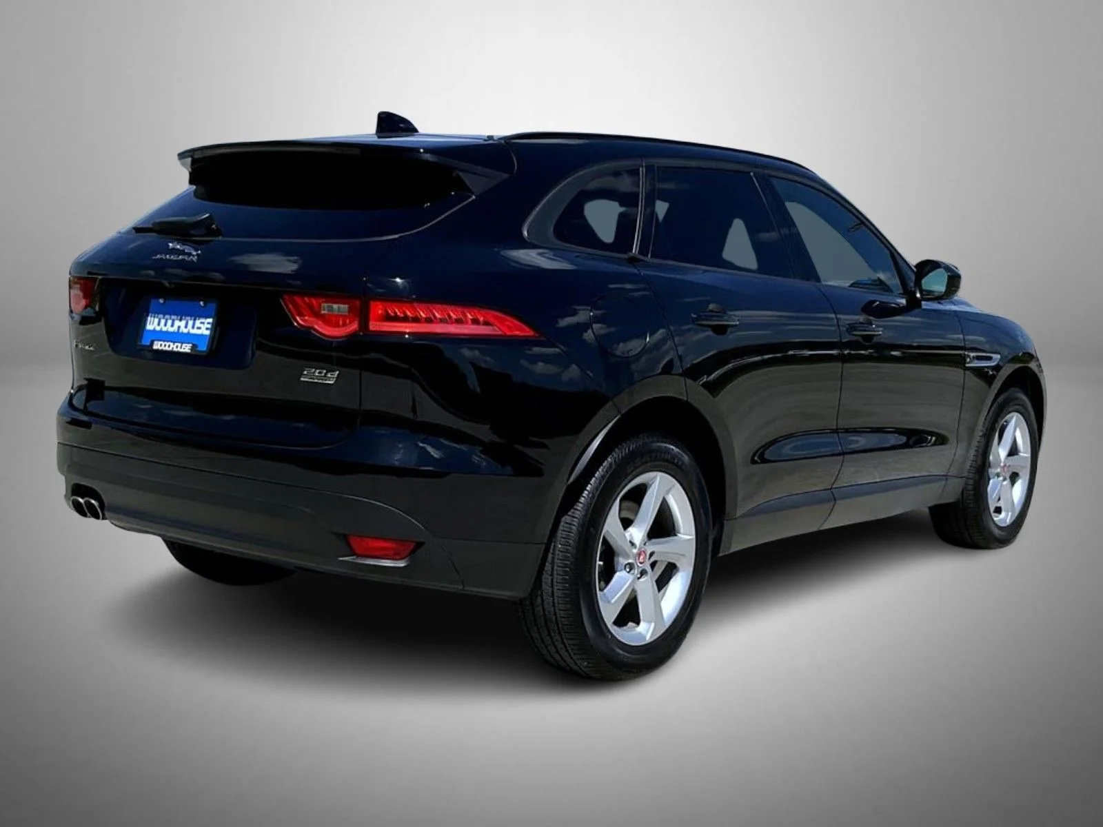 Used 2018 Black Jaguar 20d Premium image 5