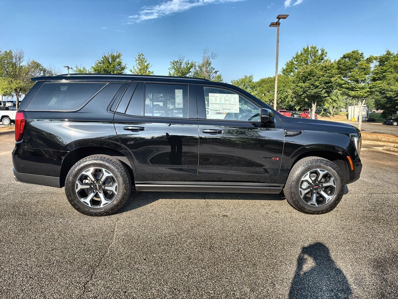New 2026 Onyx Black GMC AT4 image 9