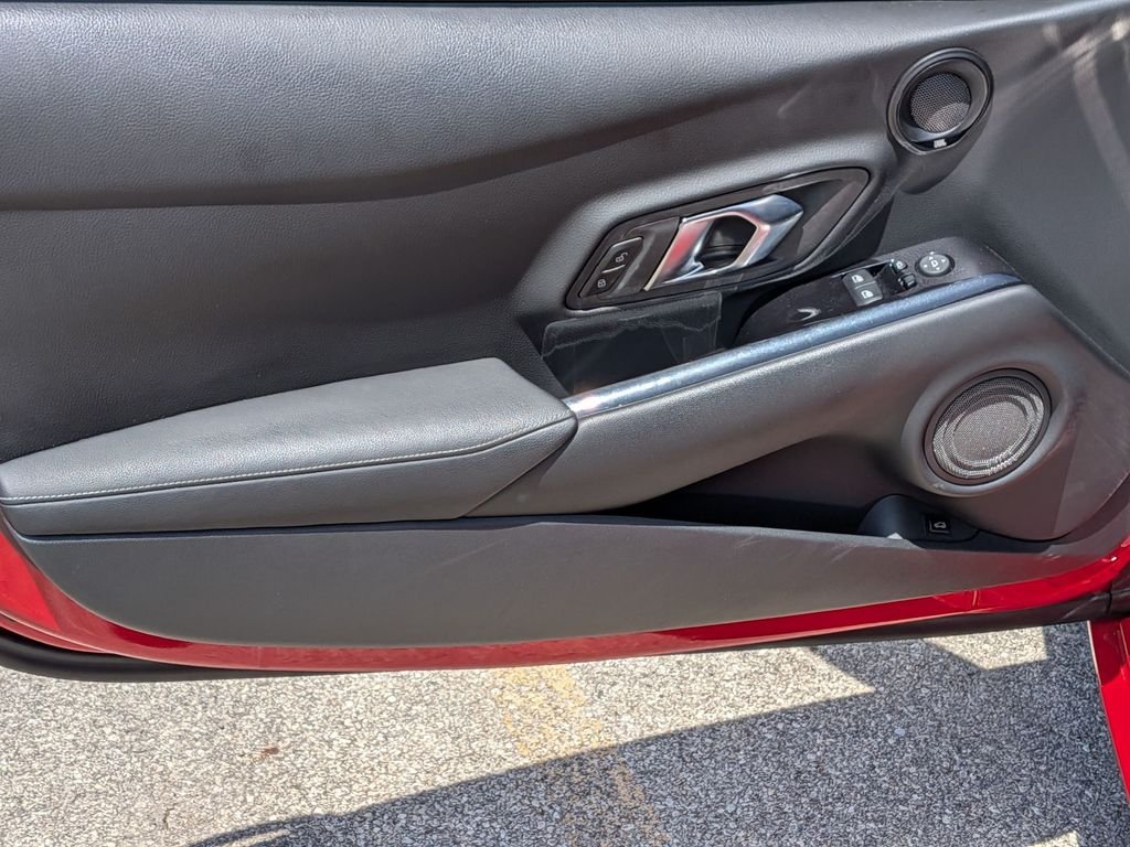 Used 2020 Red Toyota 3.0 image 16