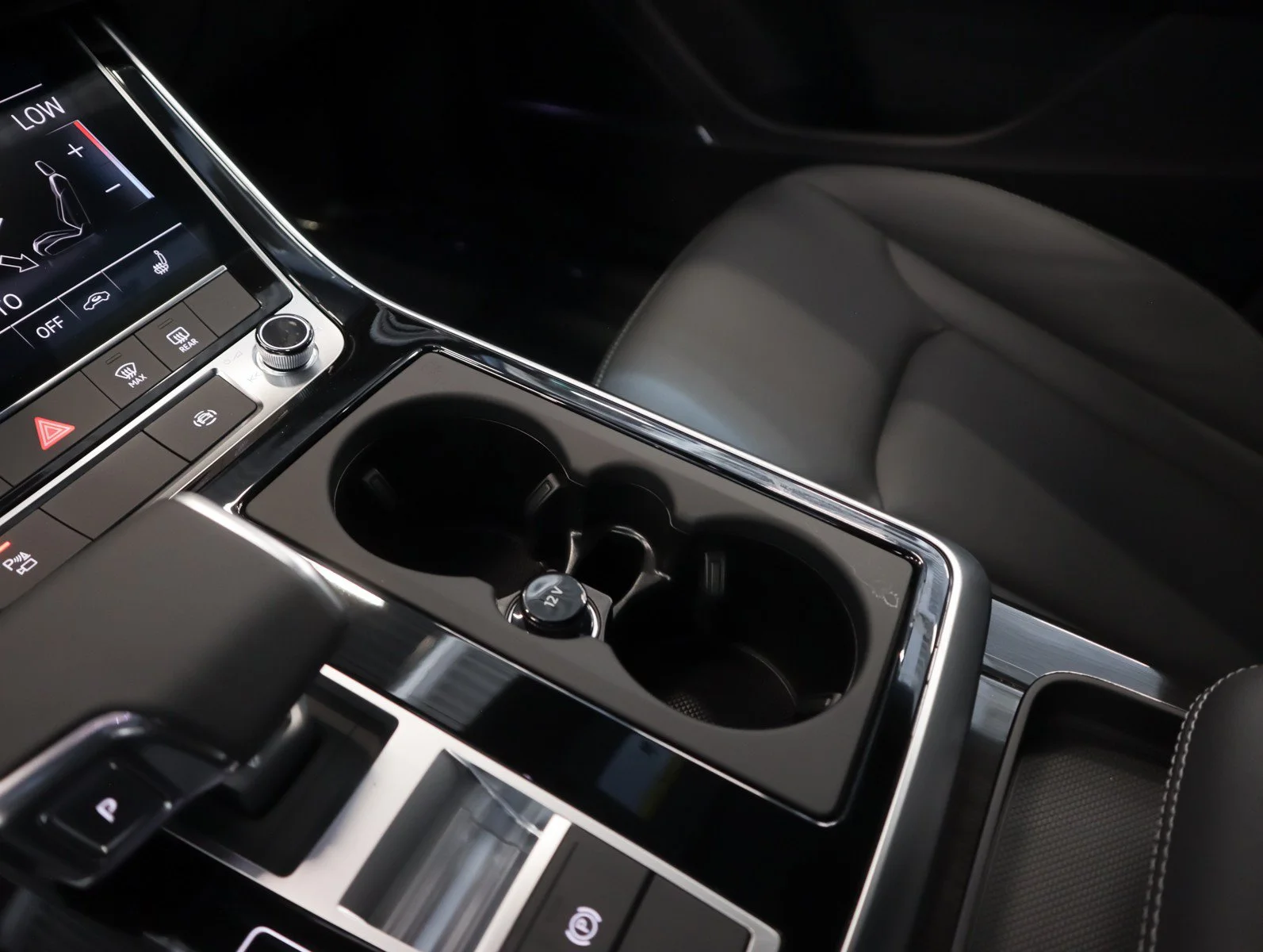 2027 Audi Q8 Premium - Photo 18