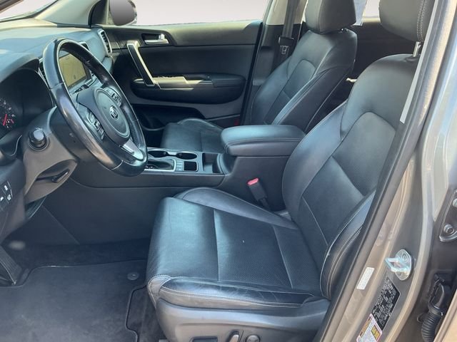 Used 2017 Silver Kia EX image 10