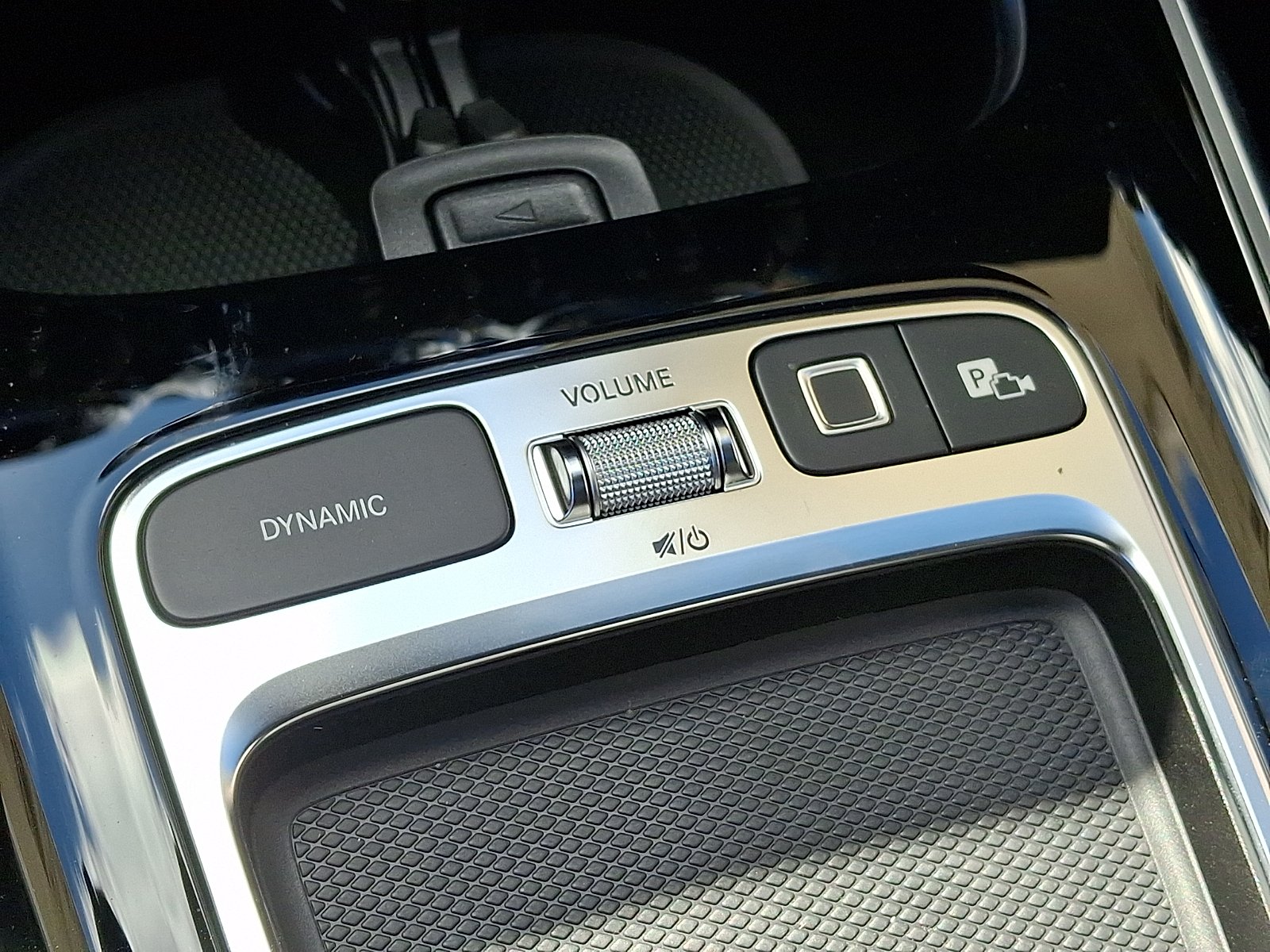 New 2026 Mountain Grey Metallic Mercedes-Benz GLA 250 image 19