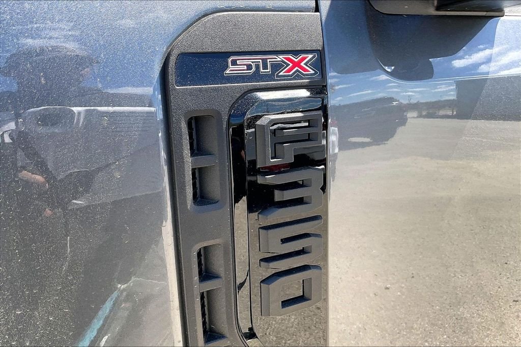 New 2026 Ford Super Duty F-350 XL 4D Crew Cab