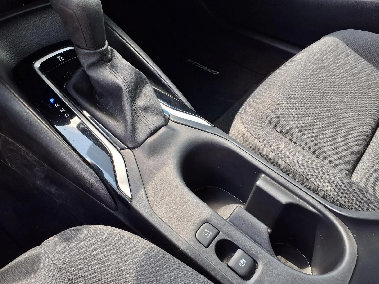 Used 2024 Silver Toyota LE image 18