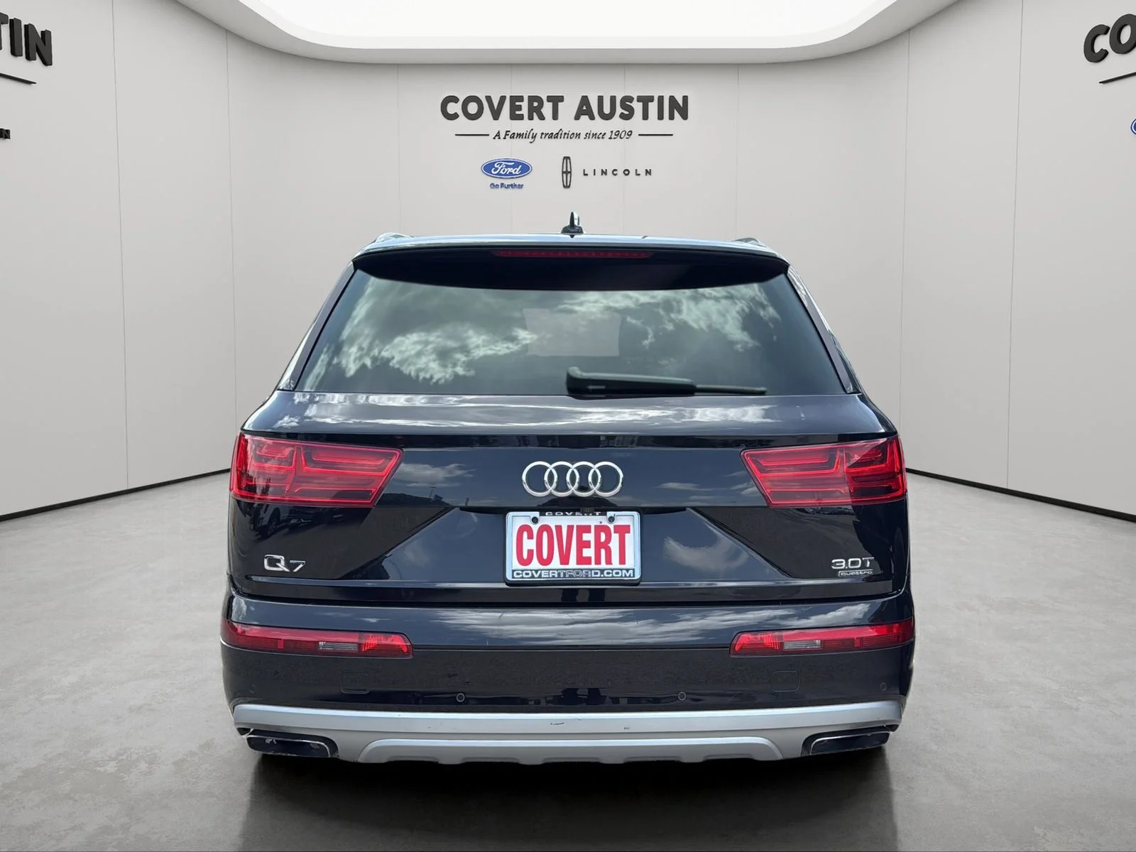 Used 2018 Black Audi 3.0T Premium image 5