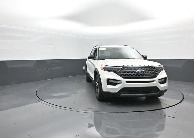 Certified Used 2024 White Ford XLT image 3