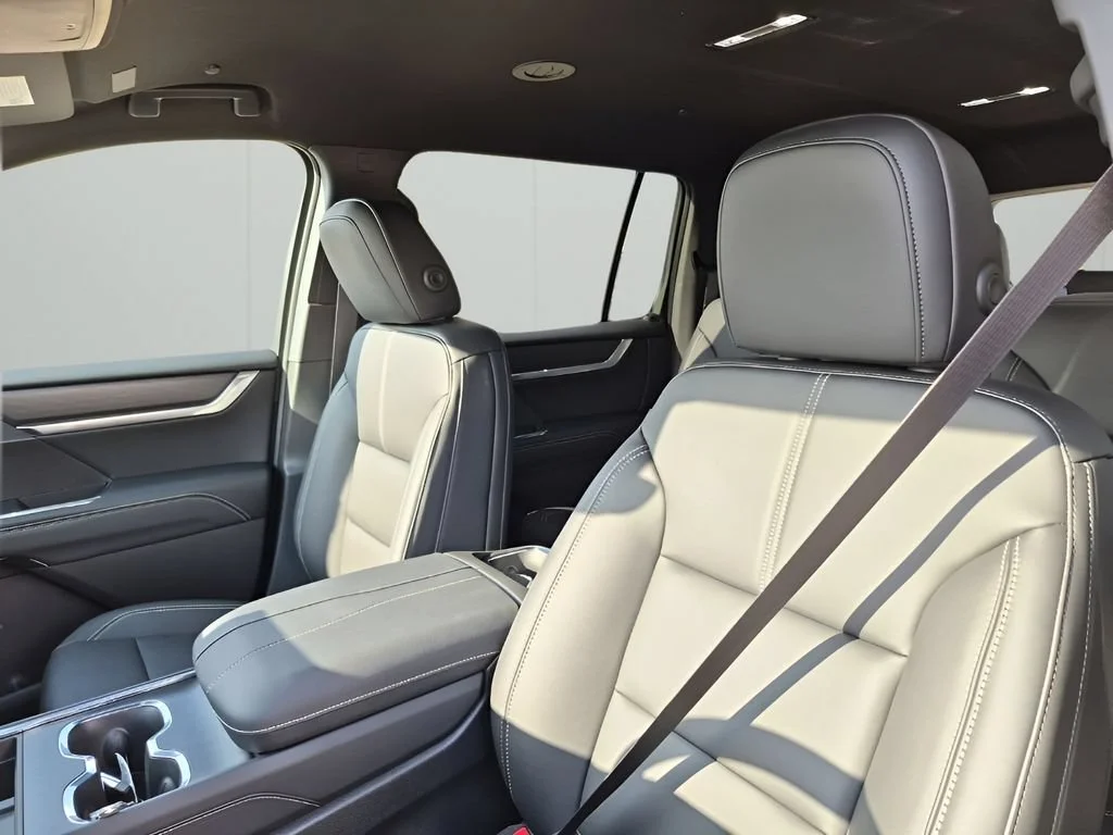 2026 GMC Acadia Elevation - Photo 35