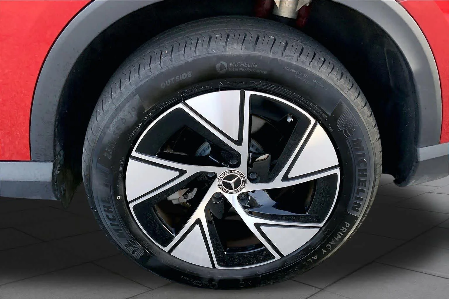 Used 2024 MANUFAKTUR Patagonia Red Metallic Mercedes-Benz GLC 300 image 10