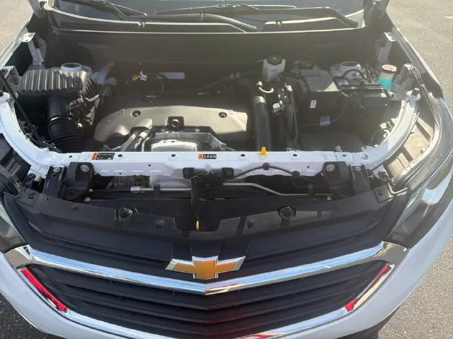 Used 2019 SUMMIT WHITE Chevrolet LT image 27