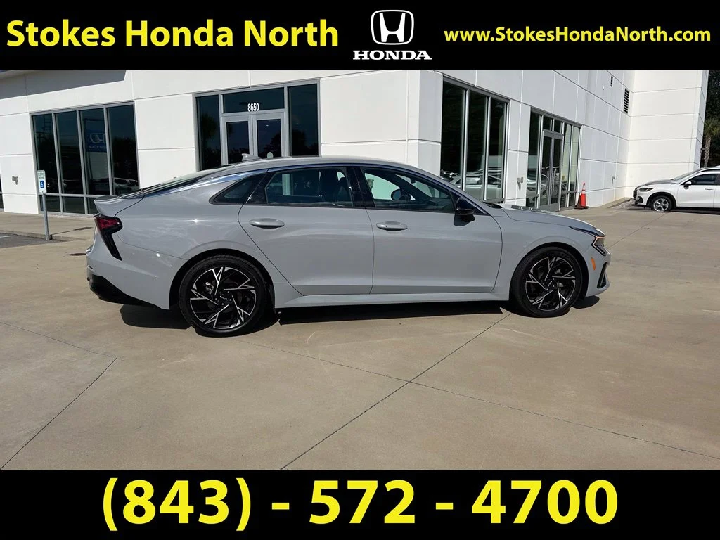 Used 2025 Gray Kia GT-Line image 7