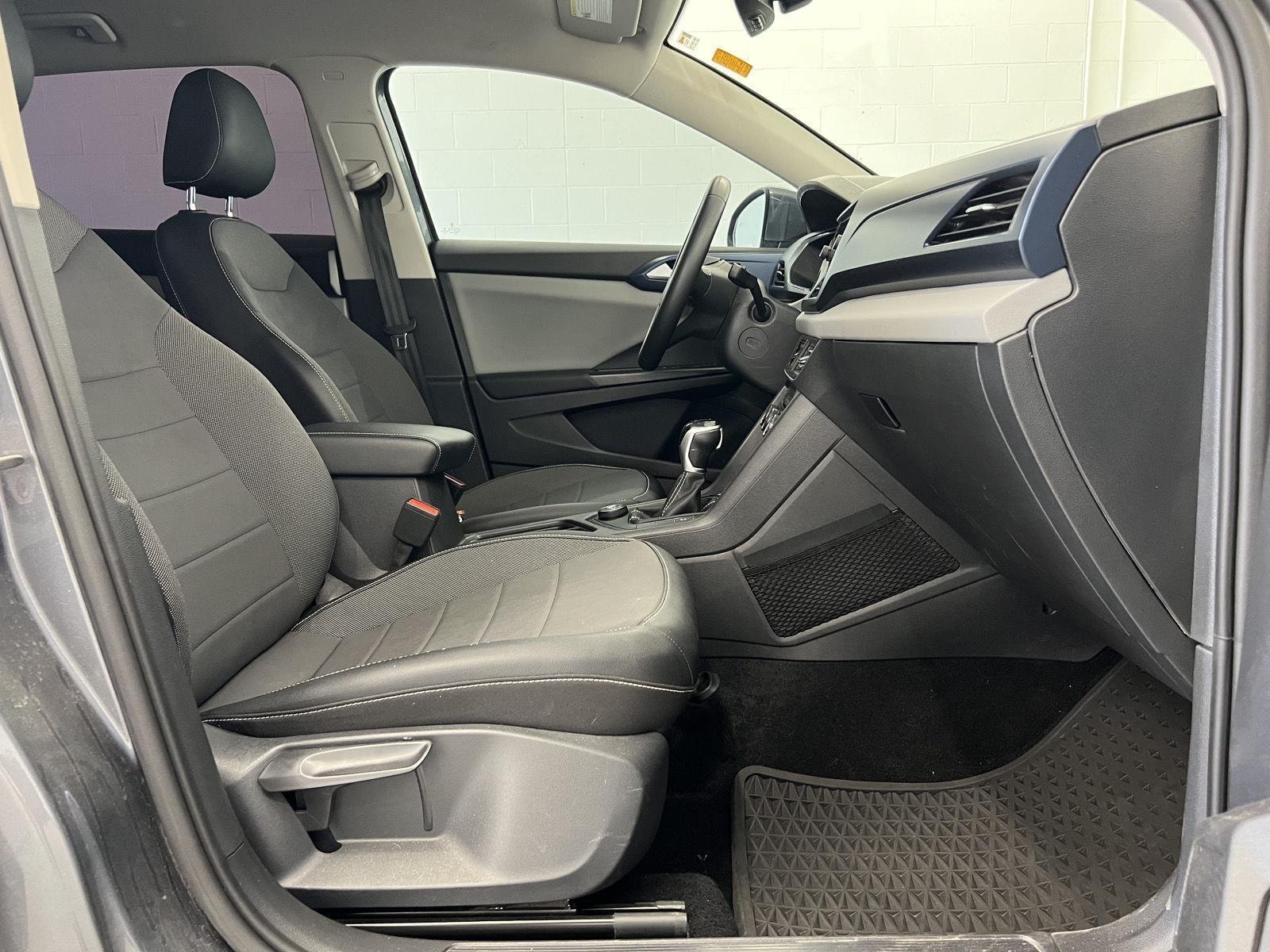 2022 Volkswagen Taos SE - Photo 29