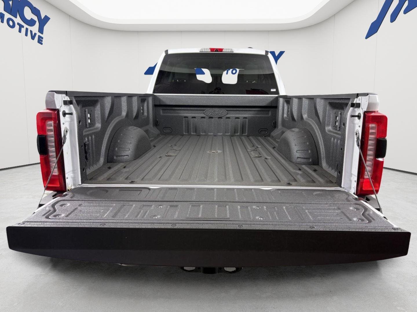 New 2026 Oxford White Ford F-350® XLT image 45