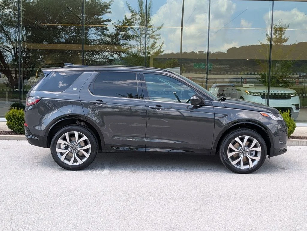 New 2026 Carpathian Grey Land Rover Landmark image 8