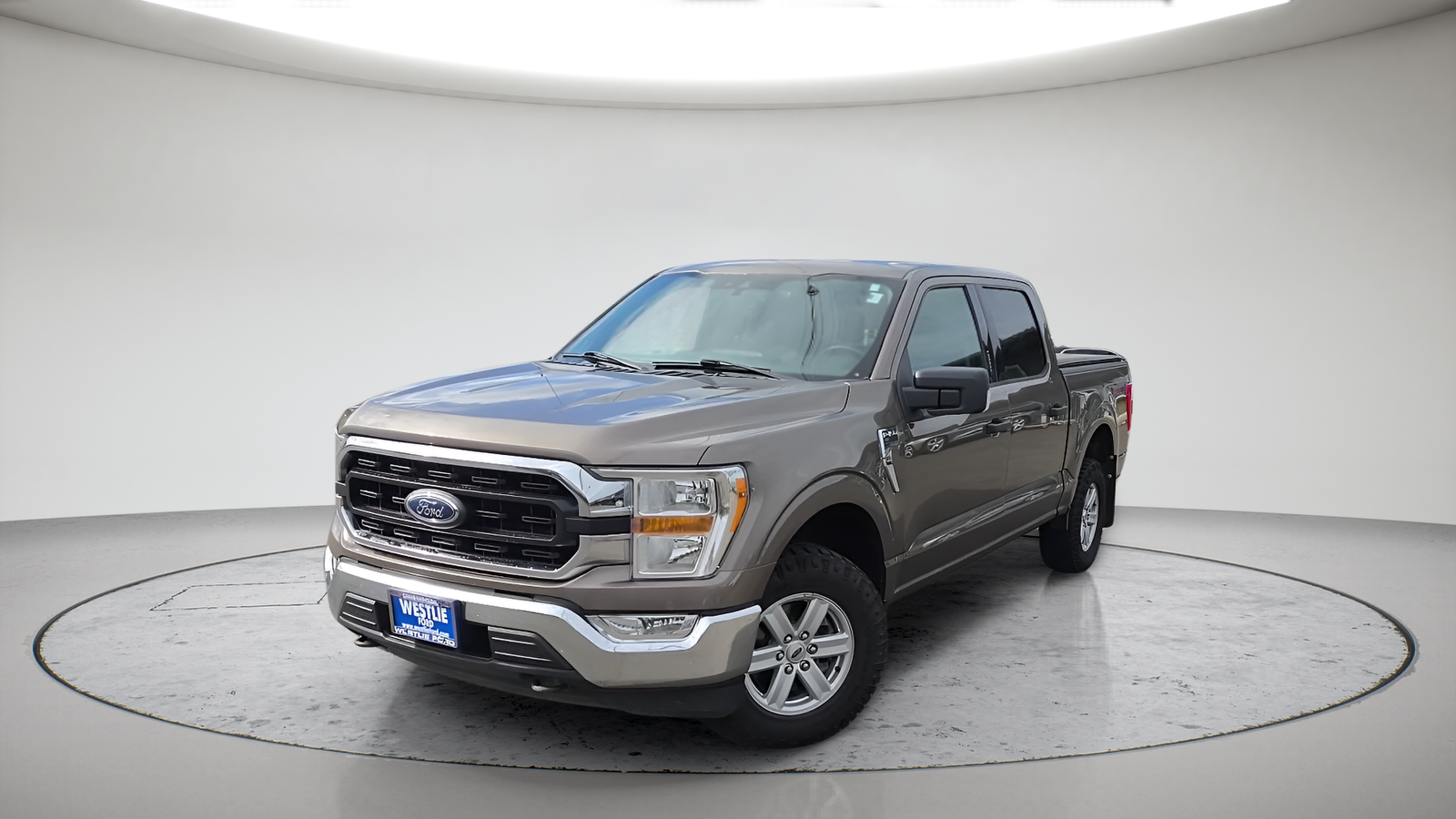 Used 2021 Stone Gray Metallic Ford XLT image 1