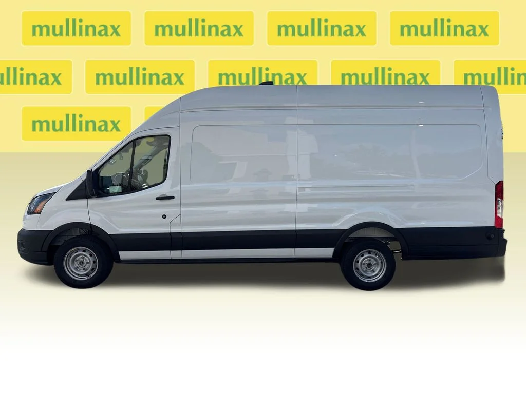New 2026 White Ford Base image 12