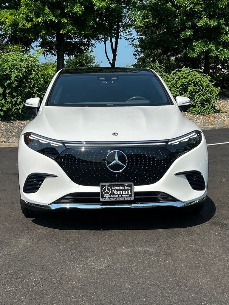 Certified Used 2023 White Mercedes-Benz 450 image 2