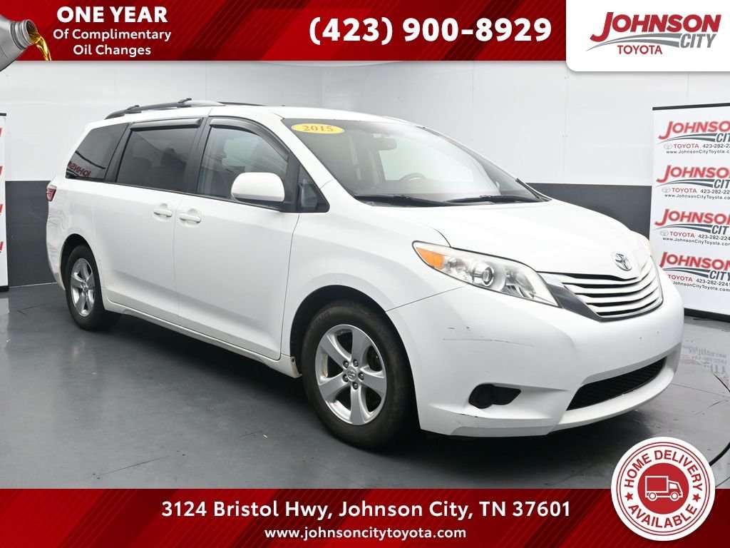 2015 Toyota Sienna LE
