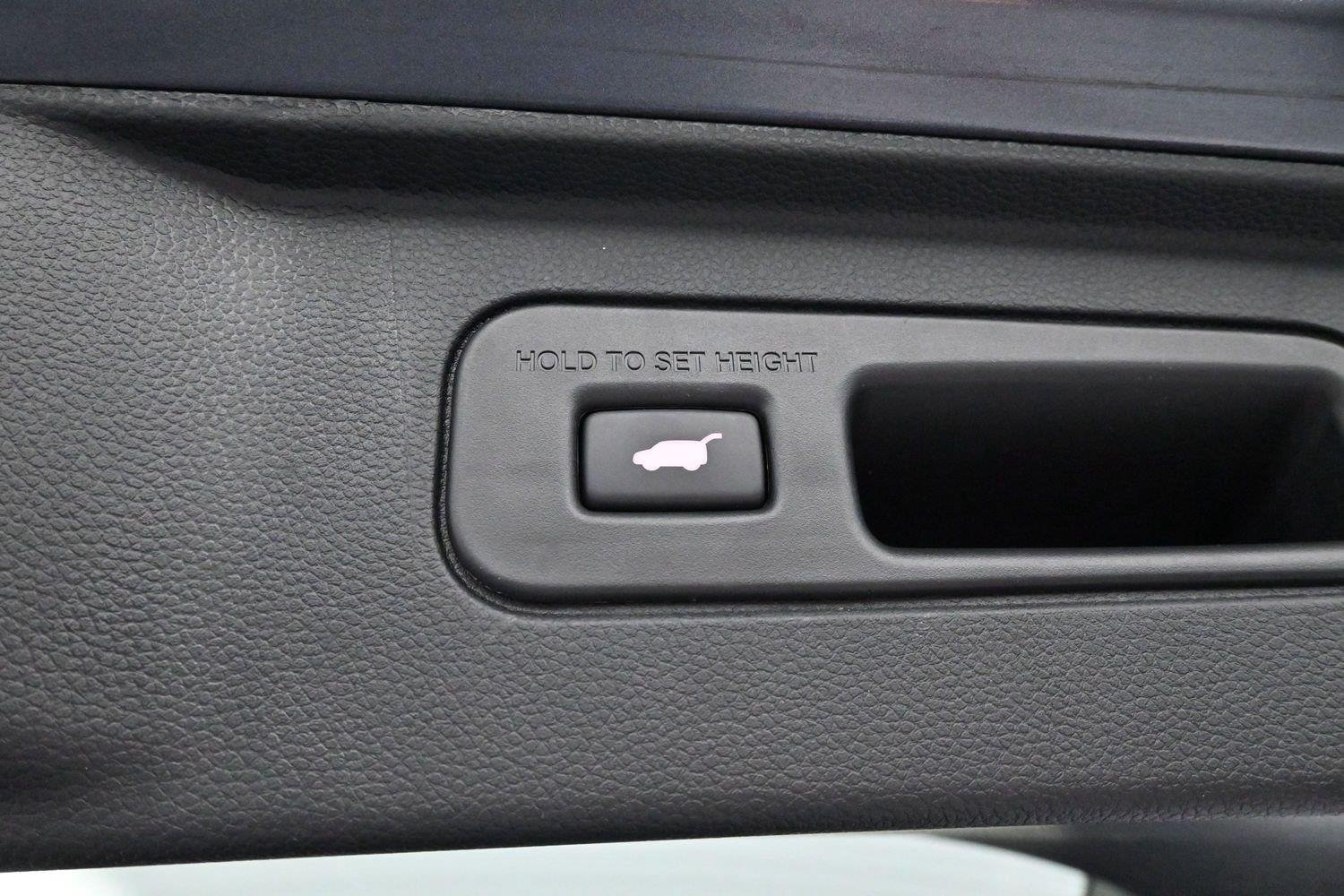 Used 2024 Gray Honda Touring image 11