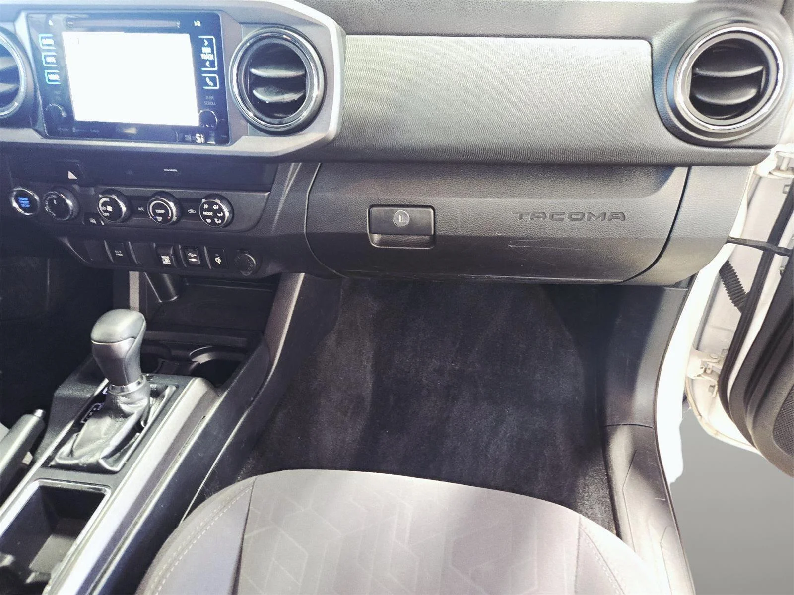 Used 2019 Super White Toyota TRD Off Road image 49